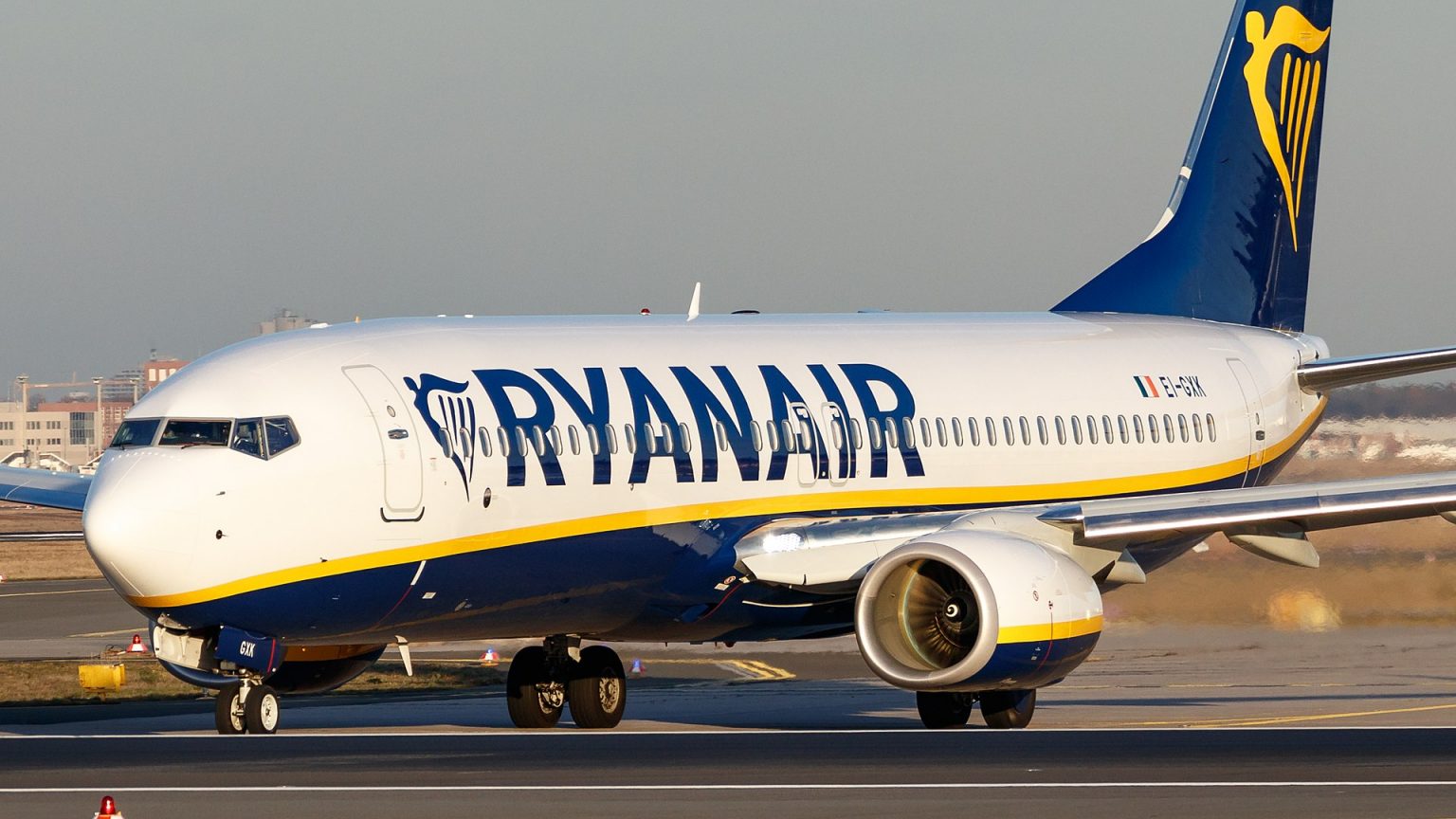 1920px EI GXK Ryanair B738 FRA 45940035915